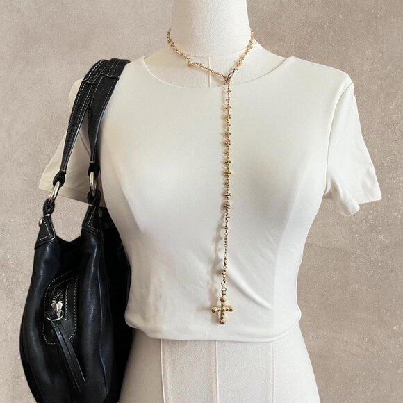 CRZ YOGA Butterluxe Double Lined Cropped Short Sleeve in White Apricot - Picture 3 of 7